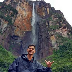 Meet your Posher, Douglas